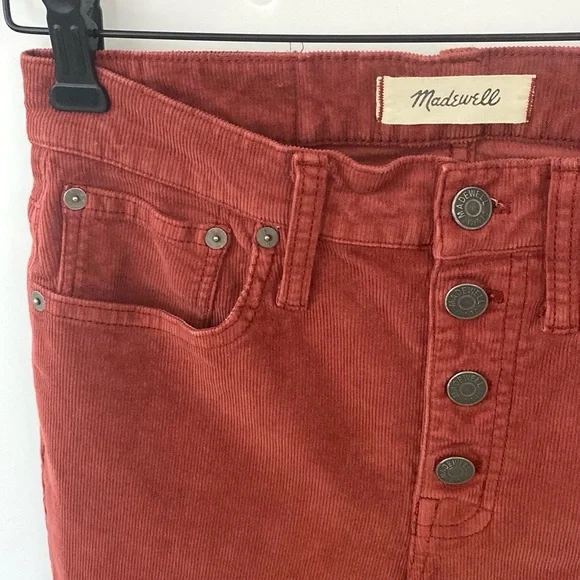 Madewell Cali Demi-Boot Jeans in Corduroy: Button-Front Edition Canterbury Red - Picture 4 of 14